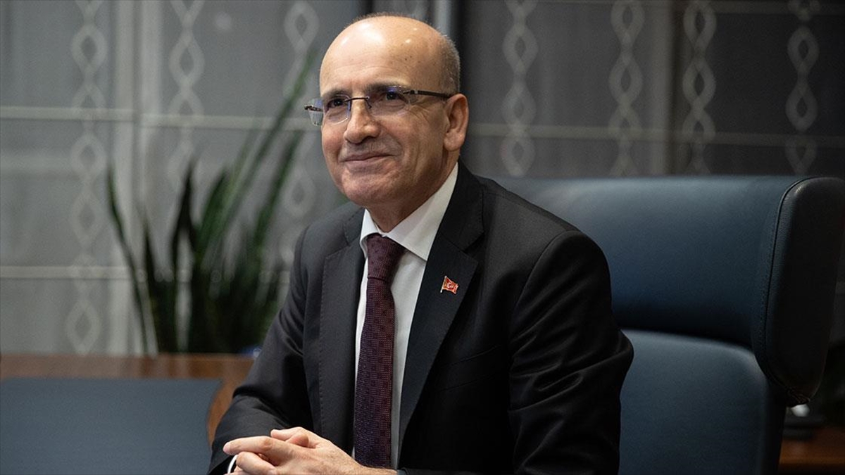 Hazine ve Maliye Bakanı Mehmet Şimşek, "Afet bölgelerinde, özellikle 6