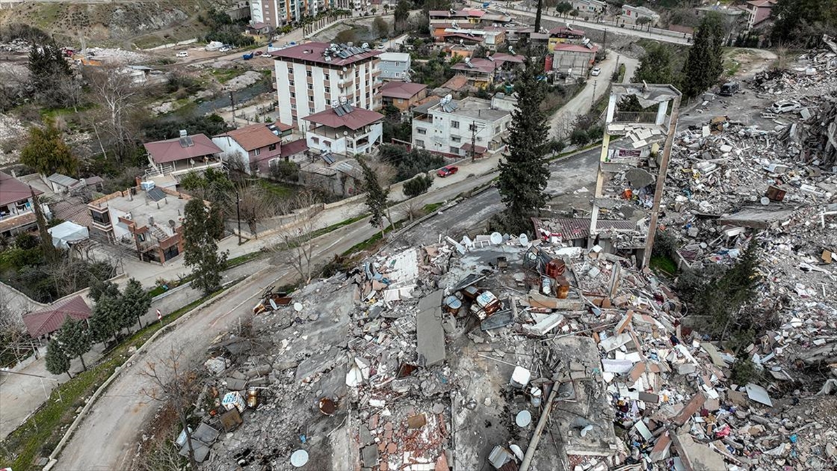 Depremde KKTC'li çiftin öldüğü Hatay'daki otelin zemin etüt raporu hazırlanmamış