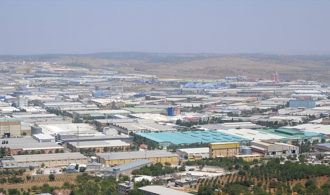 Kahramanmaraş merkezli depremlerden etkilenen 11 ilin sanayi ihracatı ocak ayında