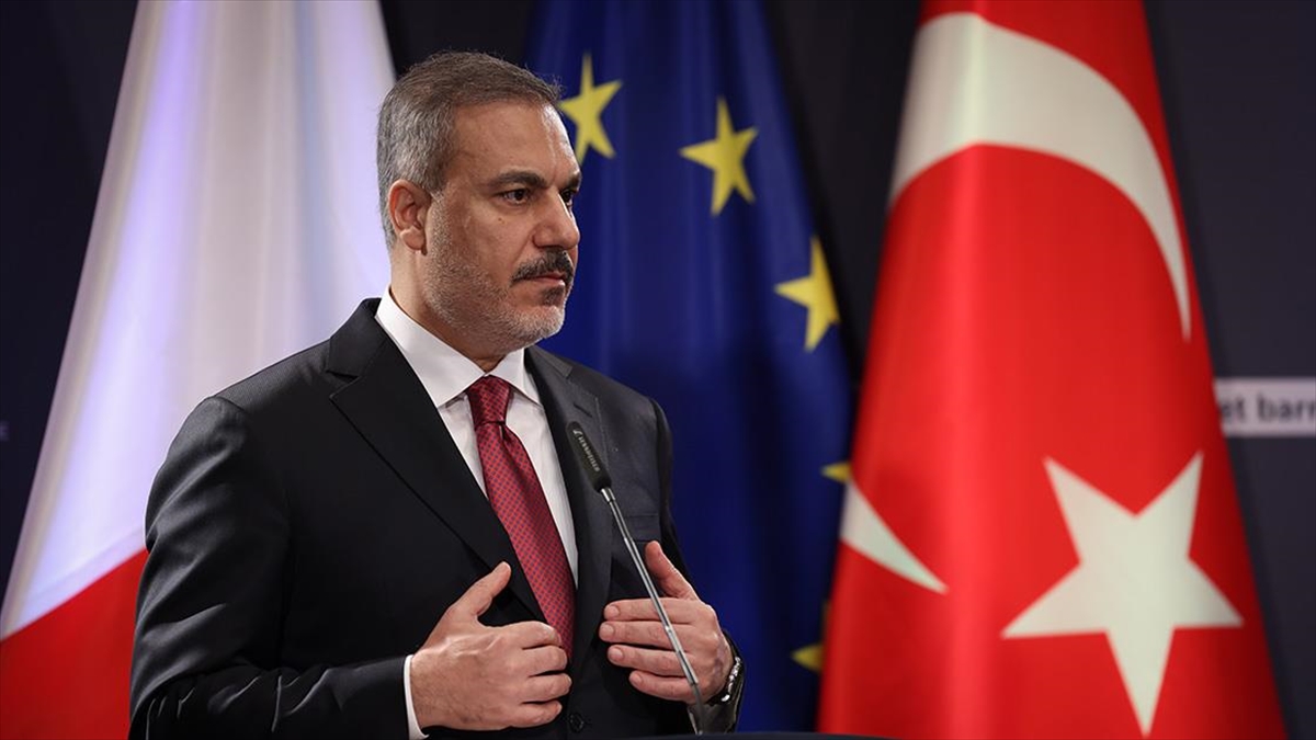 Dışişleri Bakanı Hakan Fidan, "Bingazi'deki Başkonsolosluğumuzu tekrar açma kararı aldık,