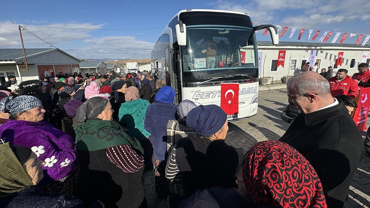 Vali Ömer Toraman, "İlk etapta 218 ailemizin iskanını sağlıyoruz. Daha
