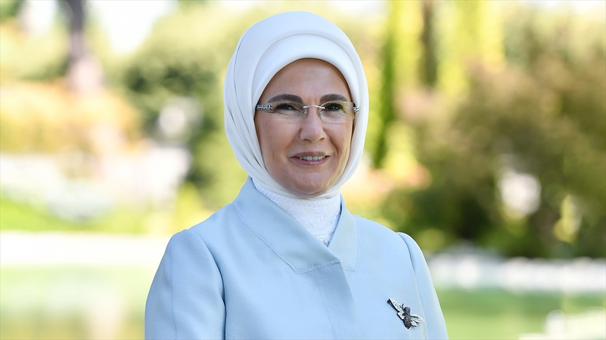 Cumhurbaşkanı Recep Tayyip Erdoğan'ın eşi Emine Erdoğan, ülkenin ve İslam