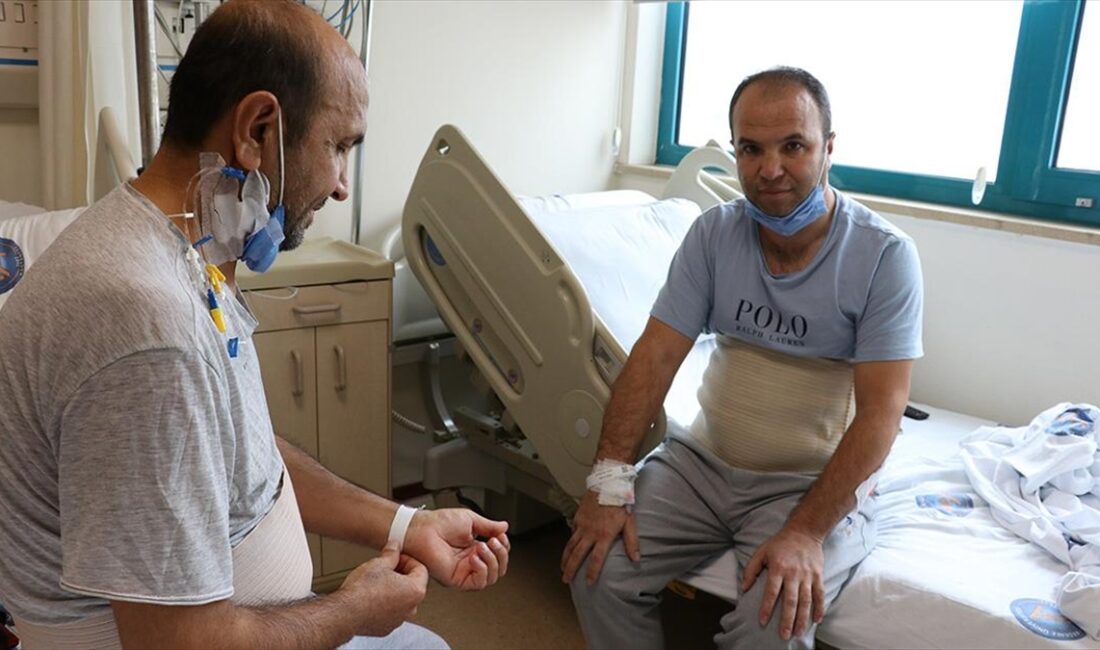 Kahramanmaraş'ta yaşayan ve 6 Şubat depremlerinde 13 kişiyi enkazdan çıkaran