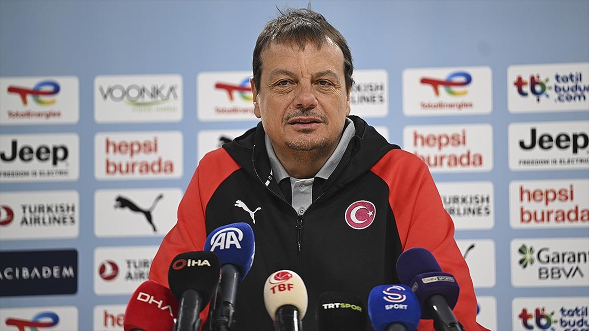 A Milli Erkek Basketbol Takımı Başantrenörü Ataman, "Avrupa Şampiyonası'na katılacağımızı