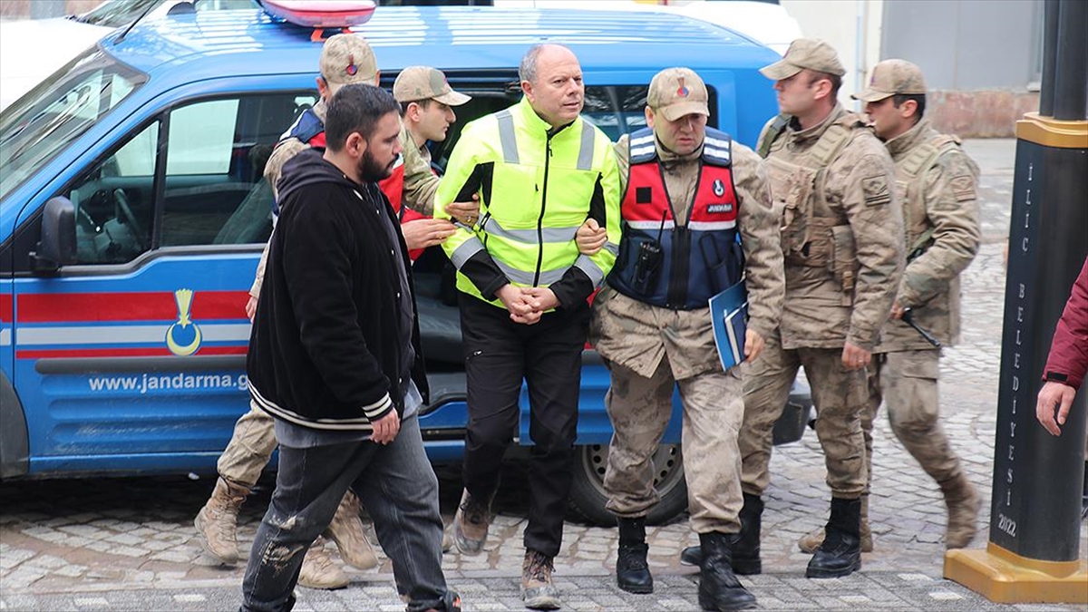 Erzincan'da maden ocağında meydana gelen toprak kaymasına ilişkin soruşturmada adli