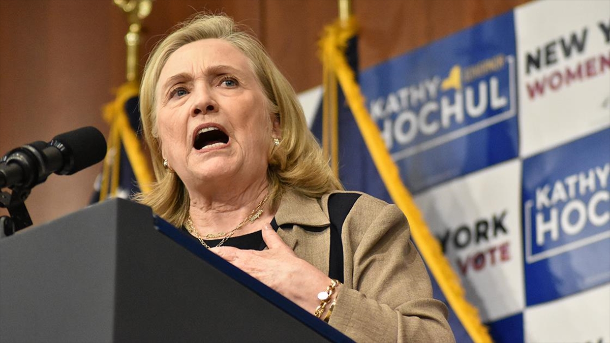 Eski ABD Dışişleri Bakanı Hillary Clinton, 74. Uluslararası Berlin Film