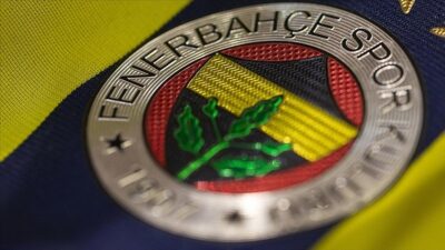 Fenerbahçe Kulübü, futbolda ikinci transfer ve tescil döneminde 4 isimle