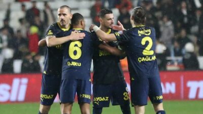 Fenerbahçe, Trendyol Süper Lig'in 25. haftasında yarın Corendon Alanyaspor'u ağırlayacak.