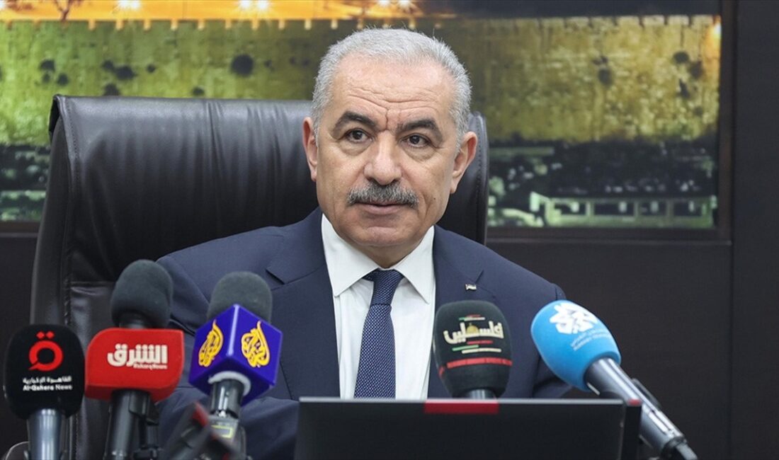 Filistin: İsrail'in topladığı vergi gelirleri için Norveç'le varılan mutabakat mali krizi çözemeyecek Filistin Başbakanı Muhammed Iştiyye, İsrail'in topladığı vergi gelirlerinin Filistin'e transferi