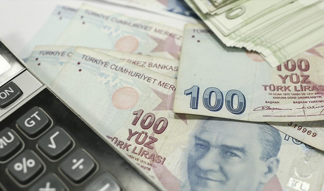Finansal Hizmetler Güven Endeksi (FHGE), şubatta geçen aya göre 10,4