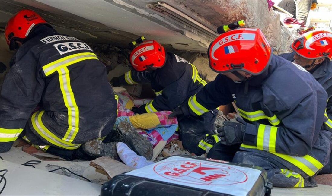 Fransız arama kurtarma ekibinin lideri Velu, "Türk halkını tanıyordum. Çok