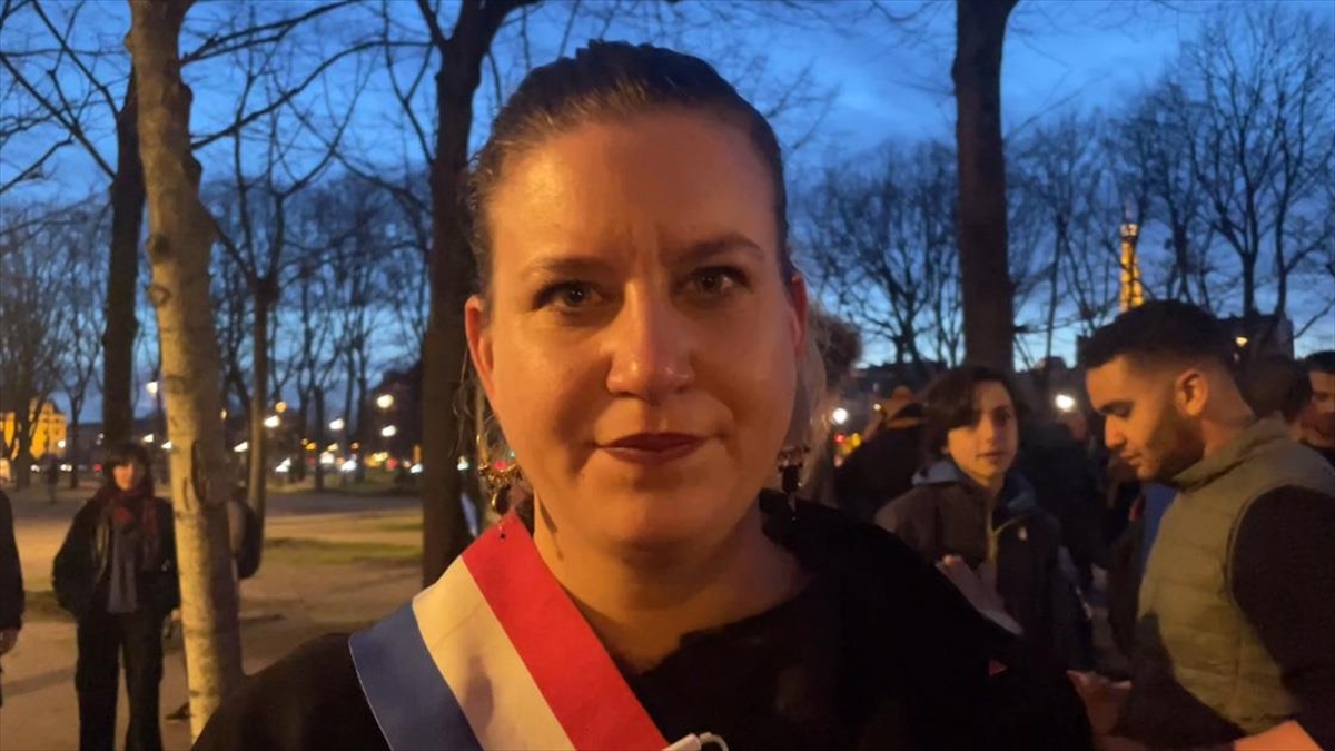 Fransa'da muhalefetteki Boyun Eğmeyen Fransa (LFI) Meclis Grup Başkanvekili Mathilde
