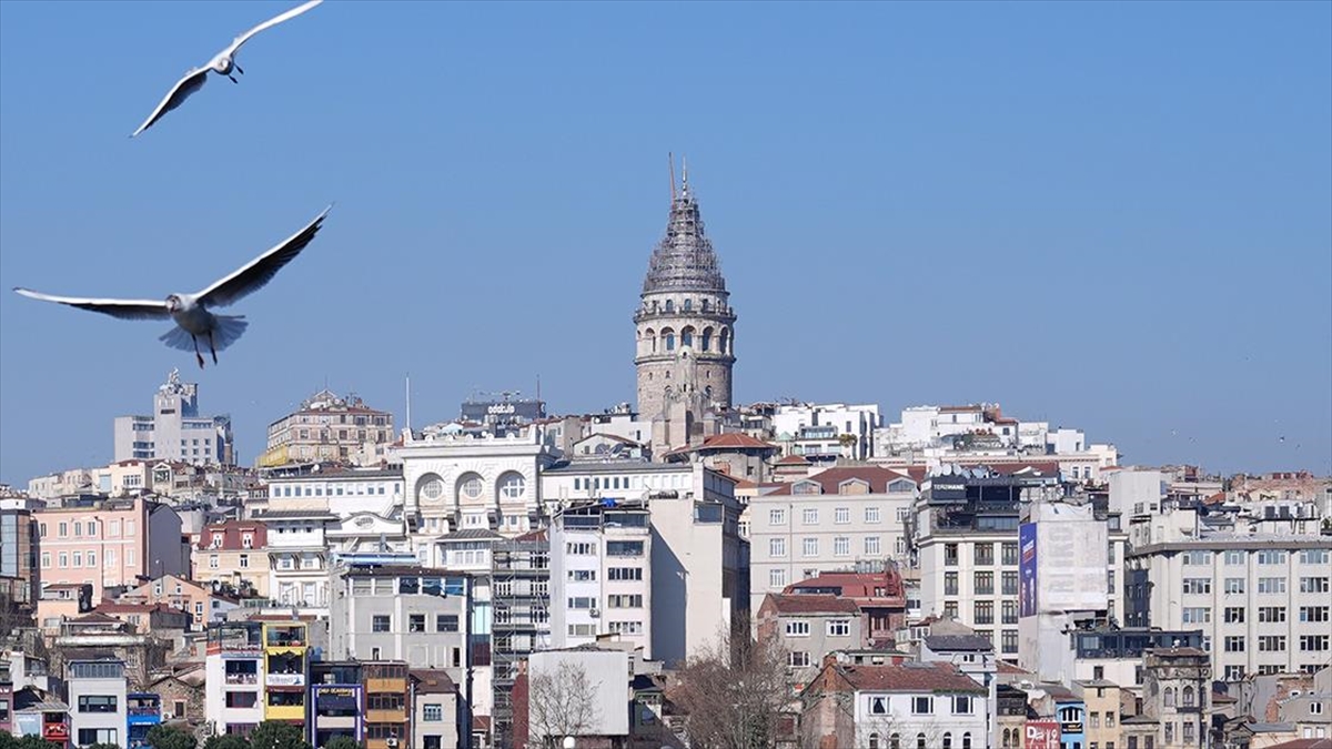 Galata Kulesi, depreme karşı güçlendirme ve dış cephe onarımı çalışmaları