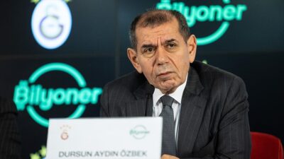 Galatasaray Kulübü Başkanı Özbek, Mehmet Büyükekşi başkanlığındaki Türkiye Futbol Federasyonu