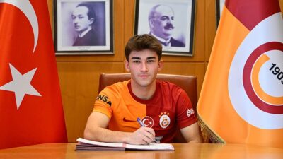 Galatasaray Kulübü, 19 yaşındaki sağ bek Ali Turap Bülbül'ün sözleşmesini