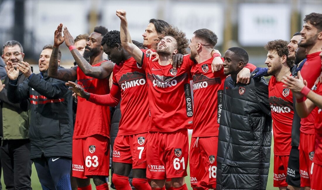  Trendyol Süper Lig'in 25. haftasında konuk olduğu İstanbulspor'u 3-1