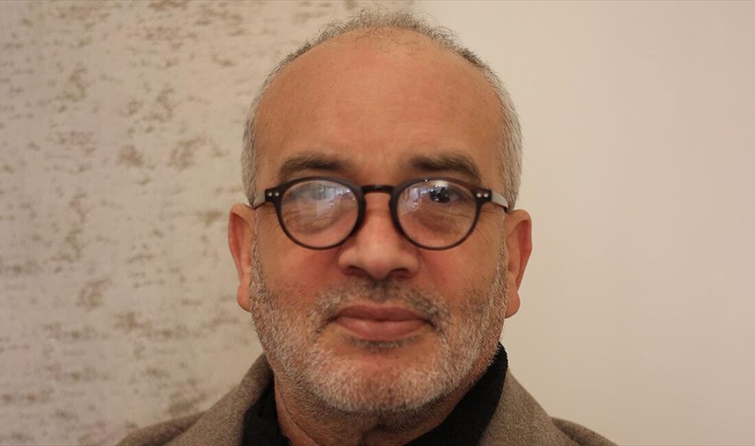 Gazze'den dönen Fransız doktor Benboutrif, “soykırımın” sürdüğünü söyledi Gazze'de, yakın çevresinde 25 bin Filistinlinin yaşadığı Avrupa Hastanesi'nde iki