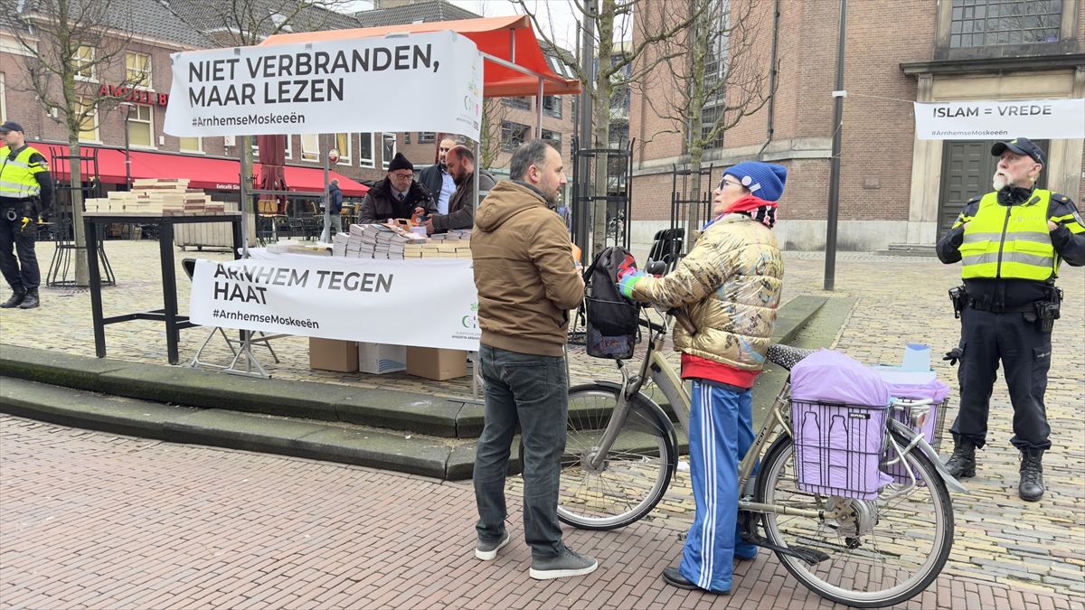 Hollanda’da ırkçı ve aşırı sağcı Batı'nın İslamlaşmasına Karşı Vatansever Avrupalılar