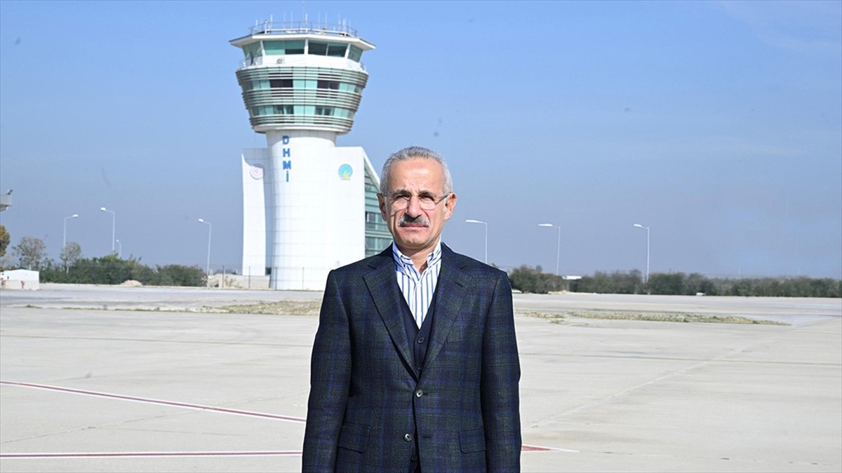 Ulaştırma ve Altyapı Bakanı Abdulkadir Uraloğlu, Türk mühendislerince geliştirilen Türkiye'nin
