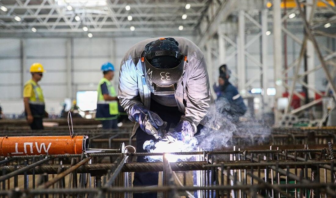 Türkiye'nin inşaat malzemesi sanayi üretimi Kasım 2023'te, önceki yılın aynı