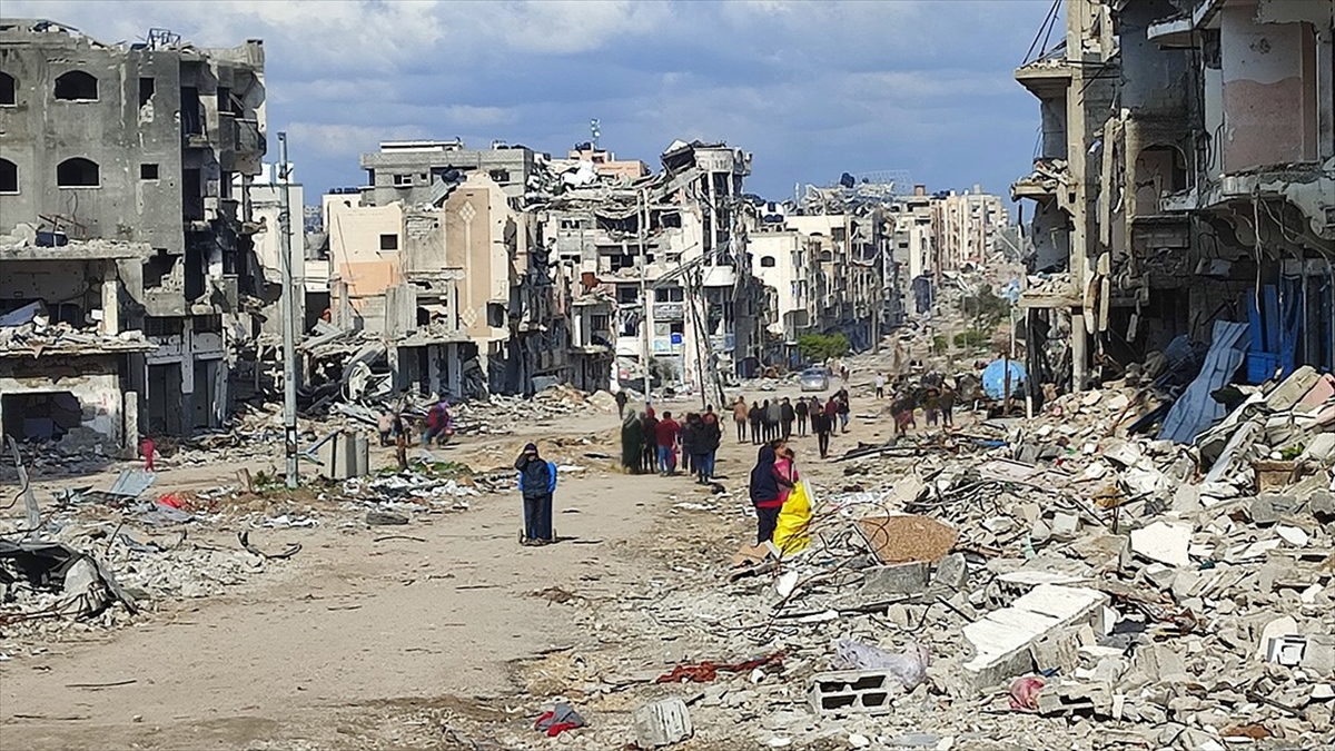 İsrail güçleri, halkı zorla aç ve susuz bırakarak insanlık felaketine