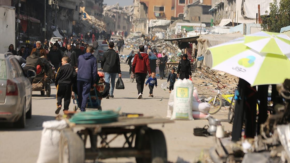 İsrail medyasında, Filistinlilerin Gazze'nin kuzeyine dönüşünün, ateşkes müzakerelerinin önünde hala