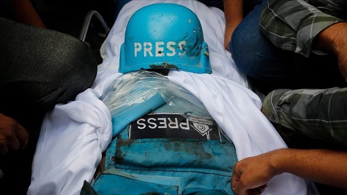 İsrail güçlerinin Gazze'deki saldırılarında yaşamını yitiren gazetecilerin sayısı 123'e yükseldi.