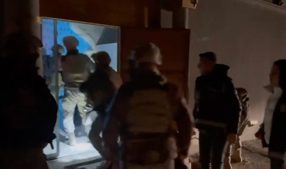 İçişleri Bakanı Yerlikaya, Elazığ ve Konya'da gerçekleştirilen Kafes-37 operasyonlarında 2