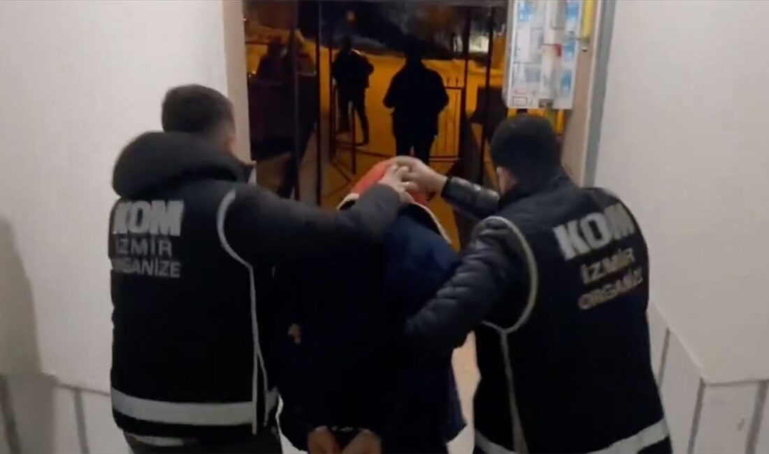 İçişleri Bakanı Ali Yerlikaya, İstanbul ve İzmir'de düzenlenen Kafes-41 operasyonlarıyla