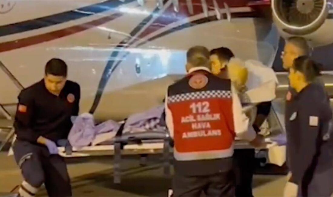 Sağlık Bakanı Fahrettin Koca, Antalya'da kalp yetersizliği nedeniyle ritim bozukluğu