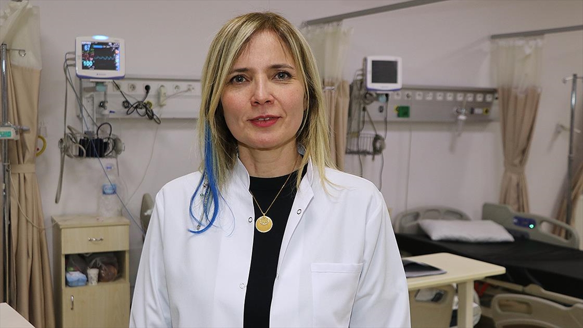 Prof. Dr. Zeynep Gökcan Çakır, havaların soğumasıyla kapalı ortamda uzun