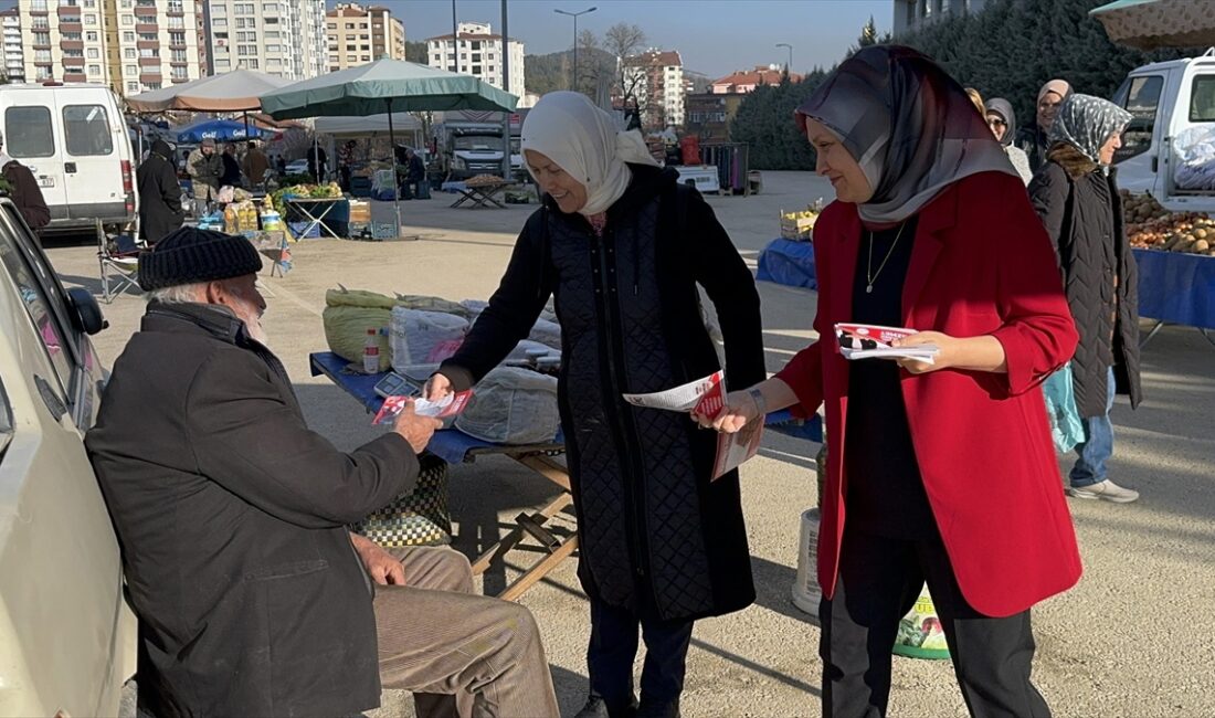 Kastamonu'nun Saraçlar Mahallesi'nde yaşayan 63 yaşındaki Kadriye Mıcık ile 39