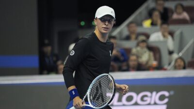 Polonyalı Iga Swiatek, Kazak Elena Rybakina'yı 2-0 yenerek Katar Açık