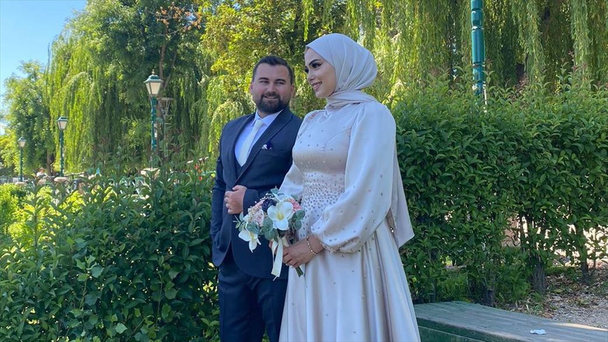 MANISA (AA) – Eskişehir Osmangazi Üniversitesi’nde okurken tanışarak arkadaş olan