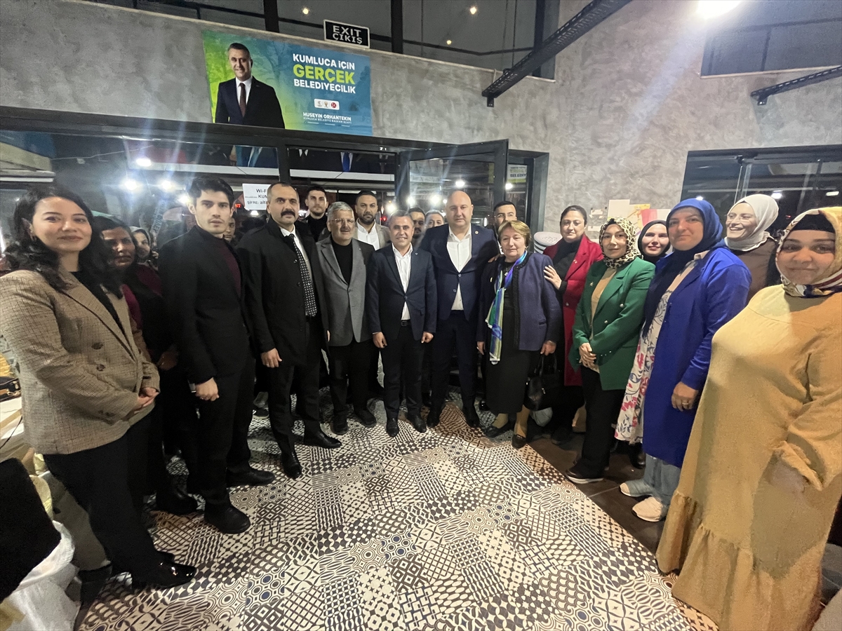 ANTALYA (AA) – MHP Antalya Milletvekili Hilmi Durgun ve beraberindekiler,