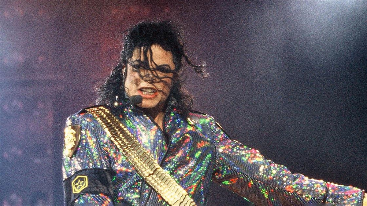 Amerikan müzik şirketi Sony Music, ünlü şarkıcı Michael Jackson'ın şarkılarından