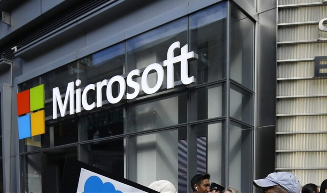 BERLIN (AA) – Microsoft Başkanı Brad Smith, başkent Berlin’de Almanya