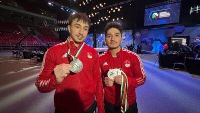 Bulgaristan'daki vrupa Halter Şampiyonası'nda 73 kiloda 2 gümüş madalya kazanan