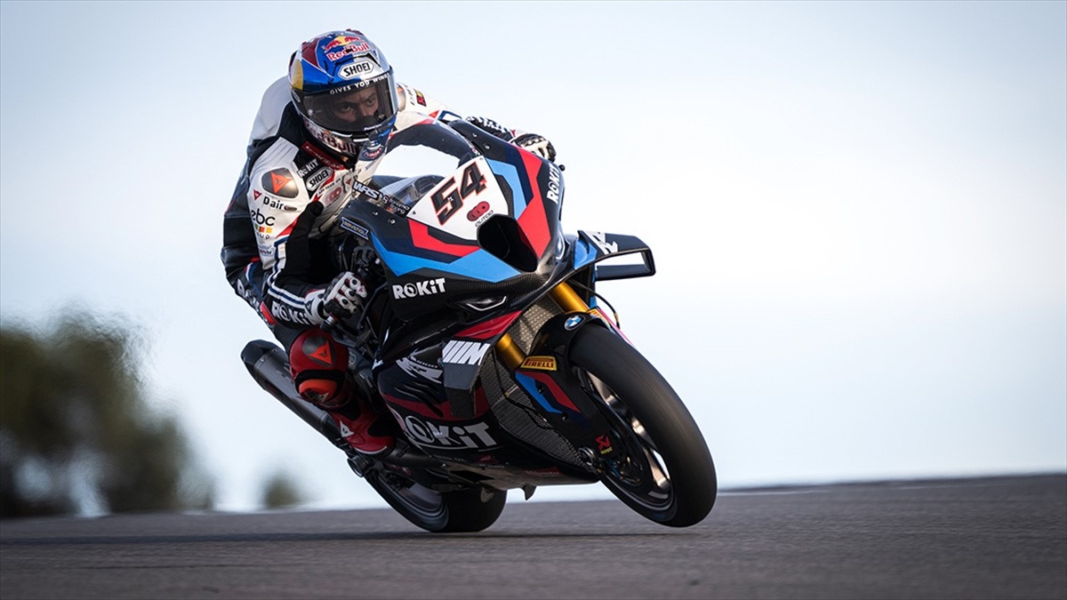 Milli motosikletçi Toprak Razgatlıoğlu, Motul FIM Superbike Dünya Şampiyonası'na tur