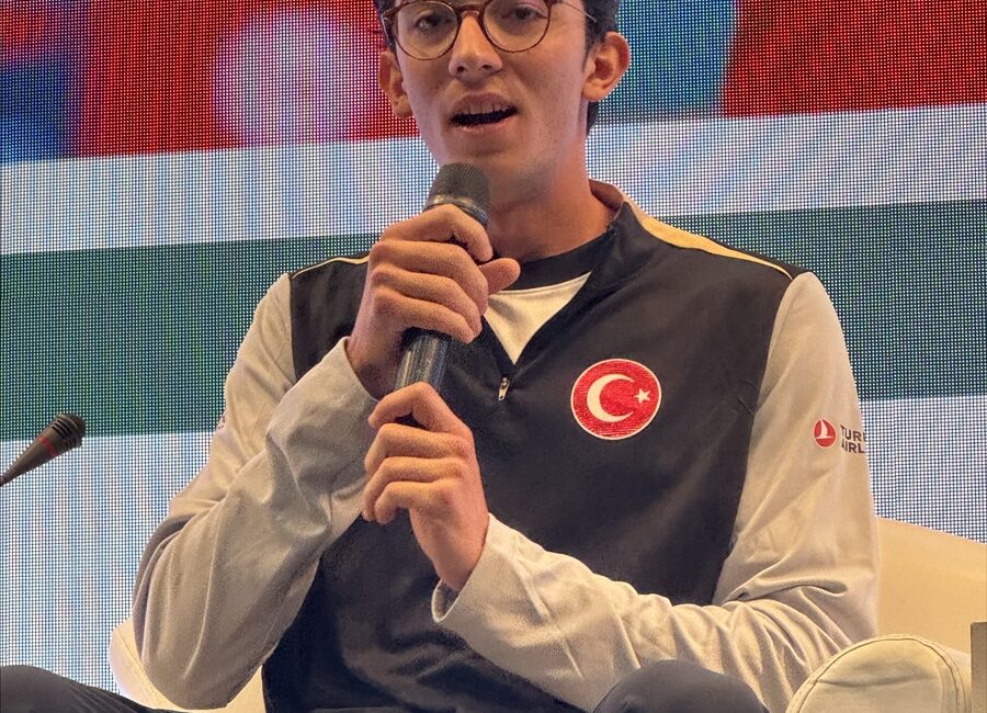 - "Uluslararası Olimpiyat Komitesi Başkanı olmak istiyorum"