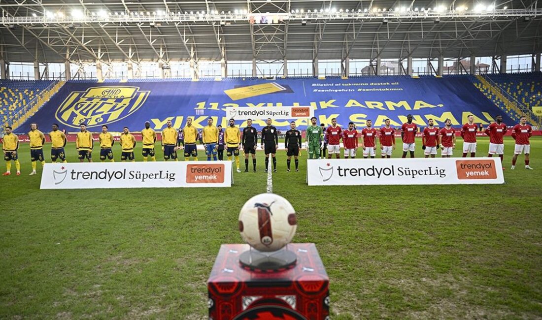 Trendyol Süper Lig'in 24. haftasında MKE Ankaragücü ile EMS Yapı