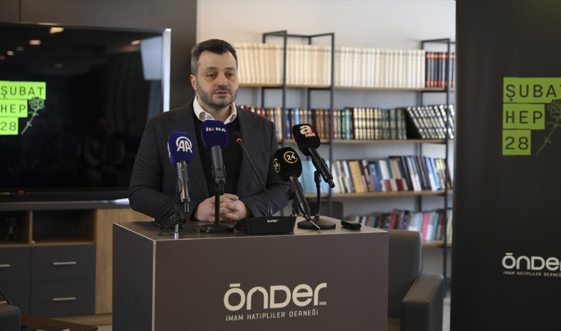 İSTANBUL (AA) – ÖNDER İmam Hatipliler Derneği tarafından Fatih’teki dernek
