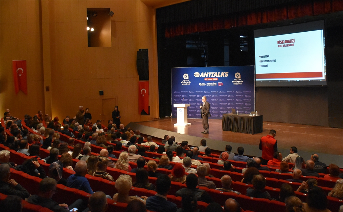 Prof. Dr. Naci Görür, “Deprem Dirençli Antalya” söyleşisinde konuştu: