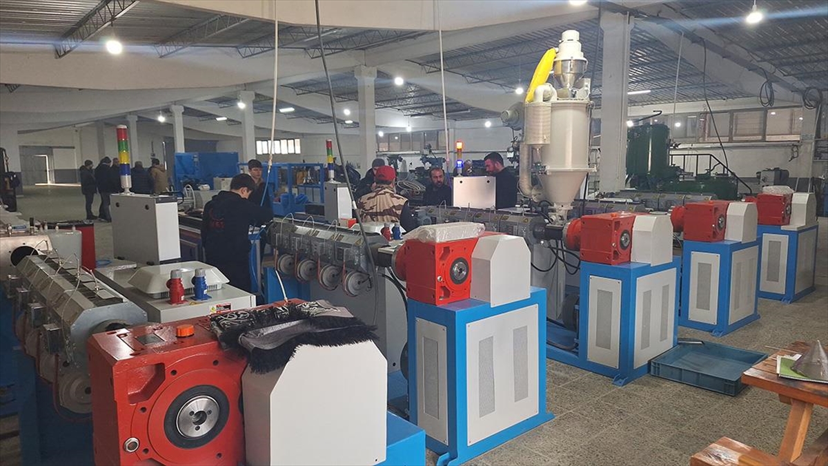 Bafra ilçesinde bulunan eski tütün depolarında kurulan ve 530 kişinin