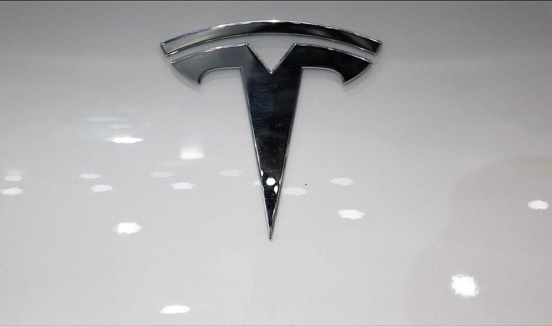 ABD'nin California eyaletinde mahkeme, Tesla'nın, araç servis ve enerji merkezleri