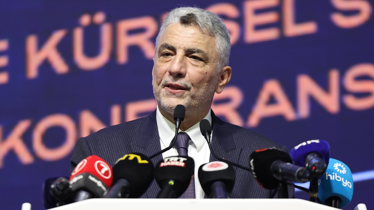 Ticaret Bakanı Bolat, "Savunma sanayisi diplomaside, savunma alanında ve uluslararası