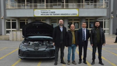 KAHRAMANMARAŞ (AA) – Toyota Otomotiv Sanayi Türkiye AŞ, Kahramanmaraş'ta öğrencilerin