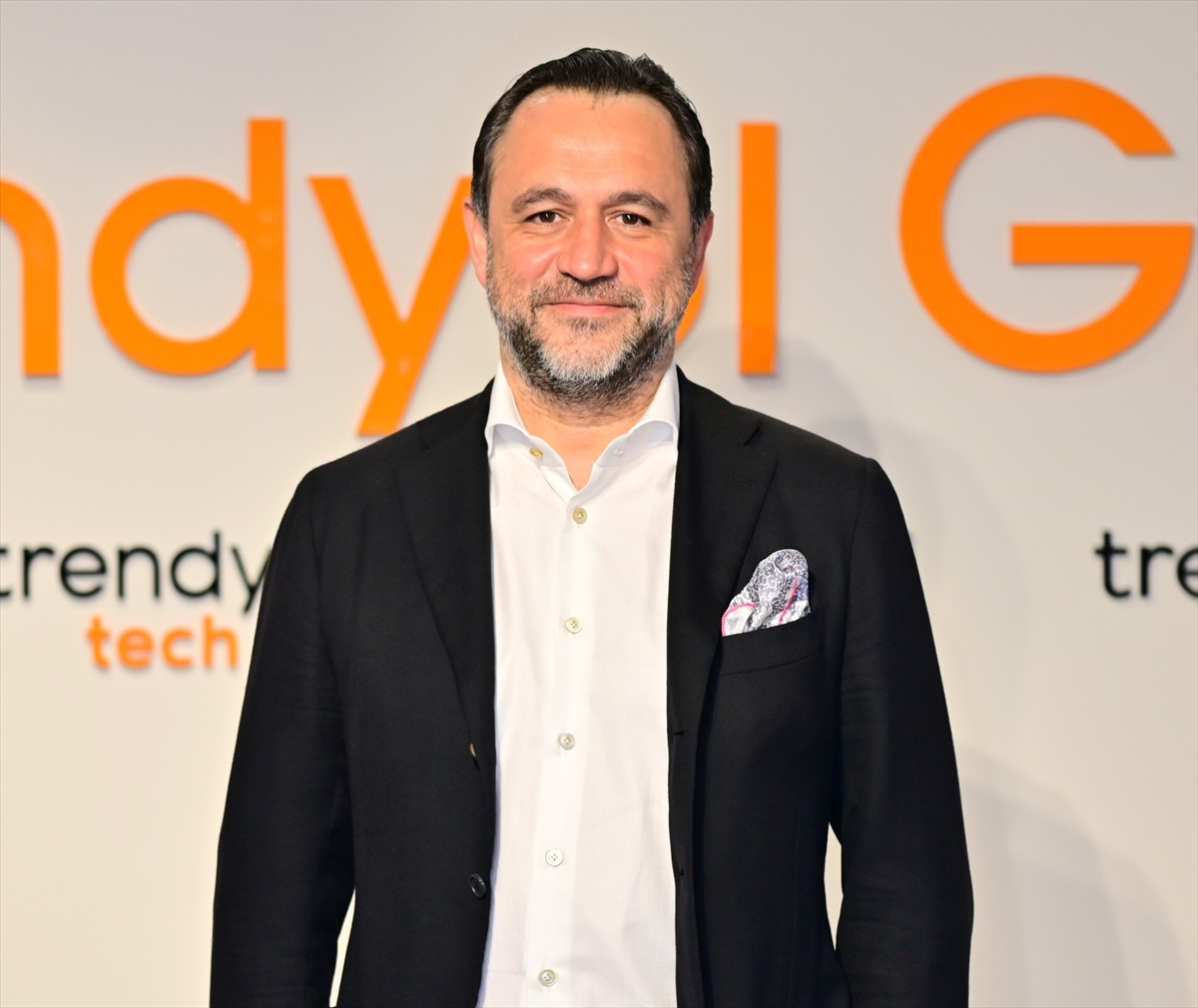 - Trendyol Grubu Başkanı Çağlayan Çetin, BAE'deki zirvede, Türkçe ve