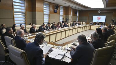 Yabancı dil yeterlilik belgesi koşulunu yerine getiremeyenler, diğer mesleğe kabul