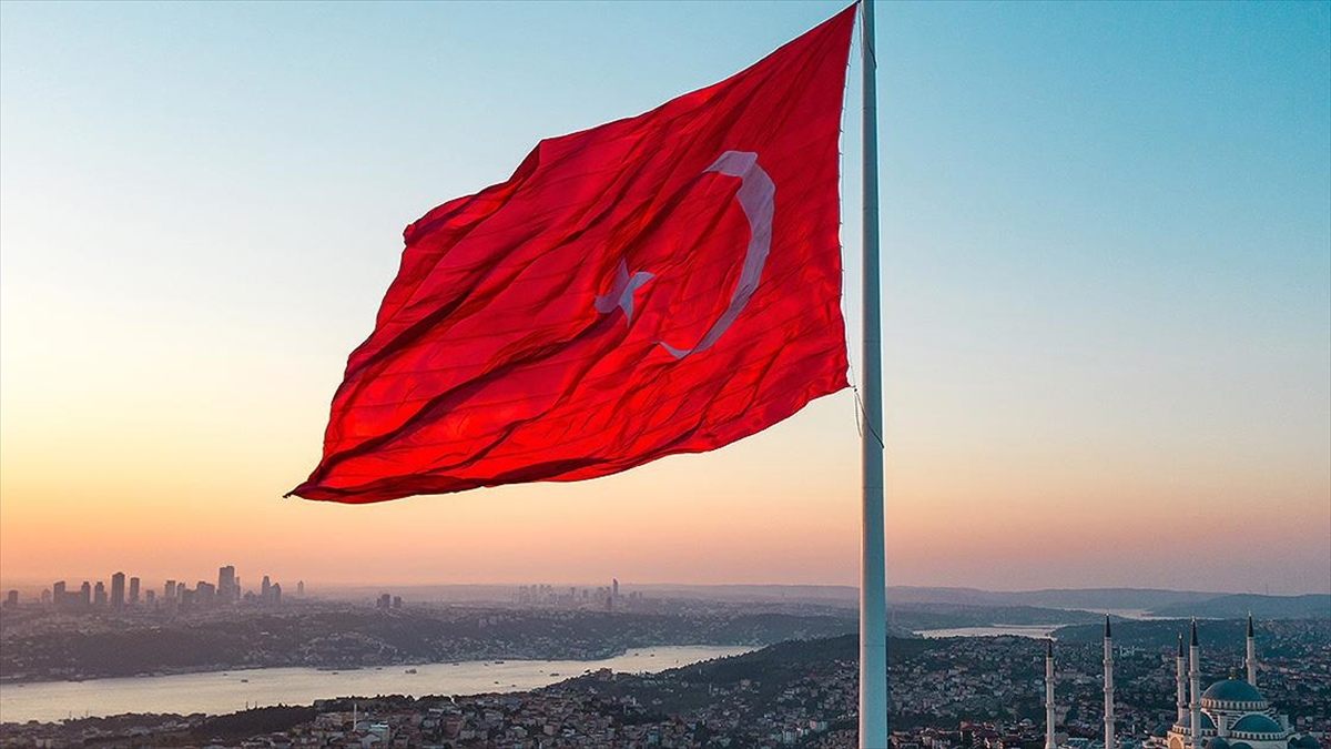 Türkiye ekonomisi geçen yıl yüzde 4,5 büyüme gösterdi. Böylece Türkiye